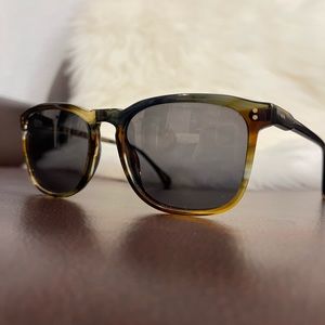 Raen Wiley Brindle Tortoise Rectangle sunglasses